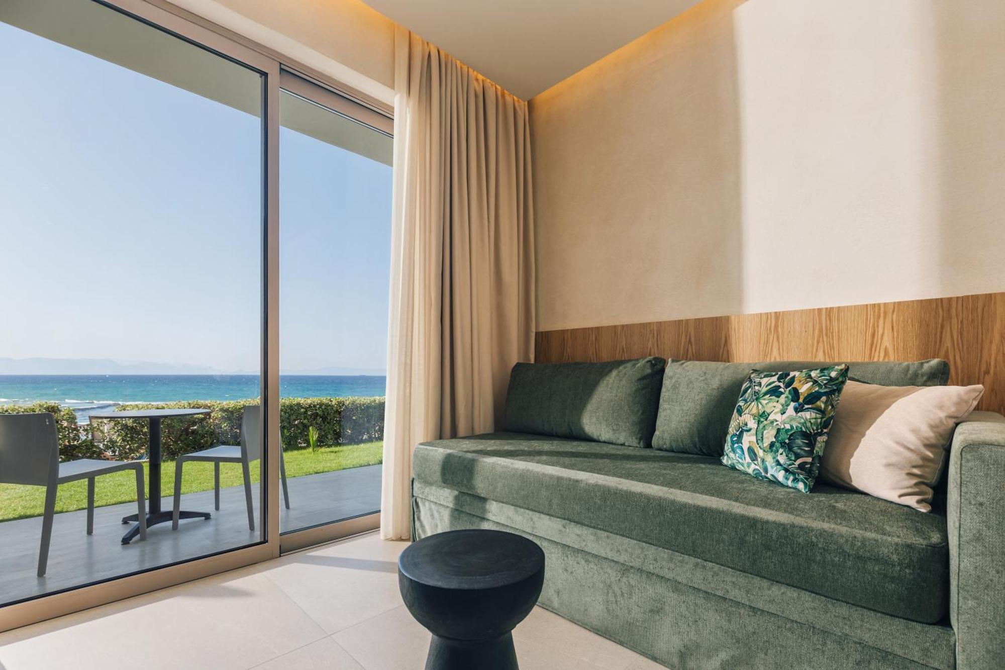 Alexandra Beach Resort & Spa تسيليفي المظهر الخارجي الصورة