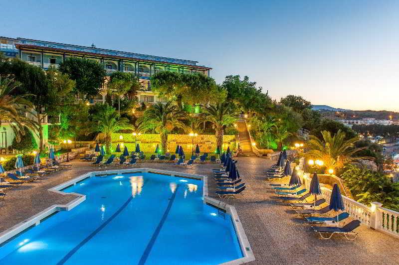 Alexandra Beach Resort & Spa تسيليفي المظهر الخارجي الصورة