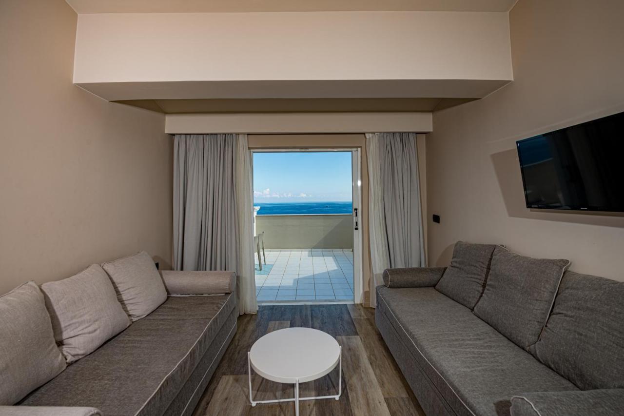 Alexandra Beach Resort & Spa تسيليفي المظهر الخارجي الصورة
